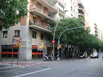 Apartamento Residencia Universitaria San Marius- Muntaner Barcelona España