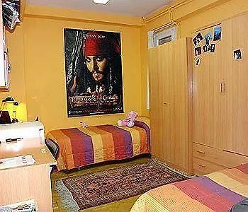 Apartamento Residencia Universitaria San Marius- Muntaner Barcelona
