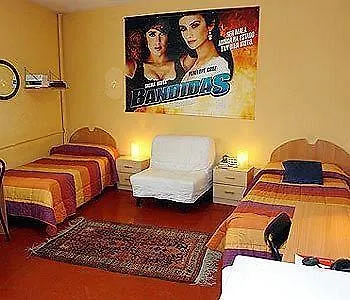 Residencia Universitaria San Marius- Muntaner Barcelona 0*,  España