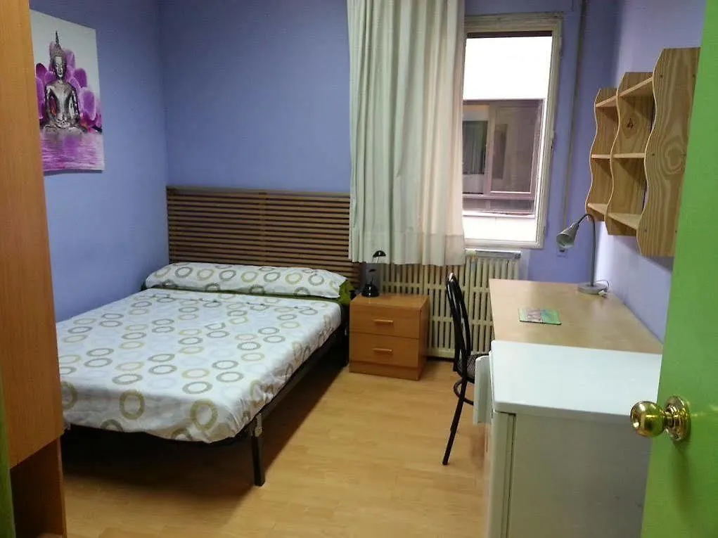 Residencia Universitaria San Marius- Muntaner Barcelona Apartamento